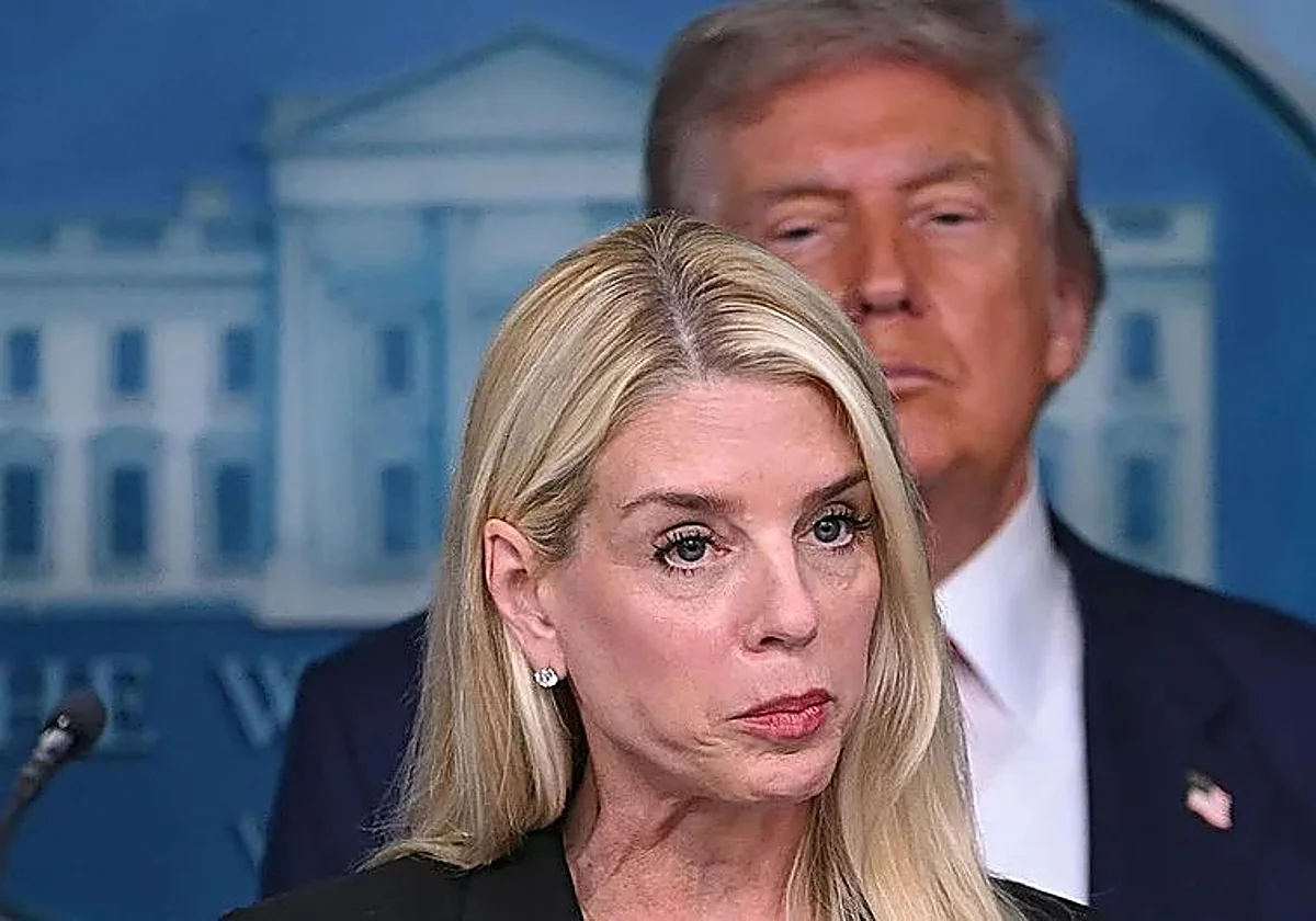 Trump destituye a la fiscal general de Estados Unidos, Pam Bondi