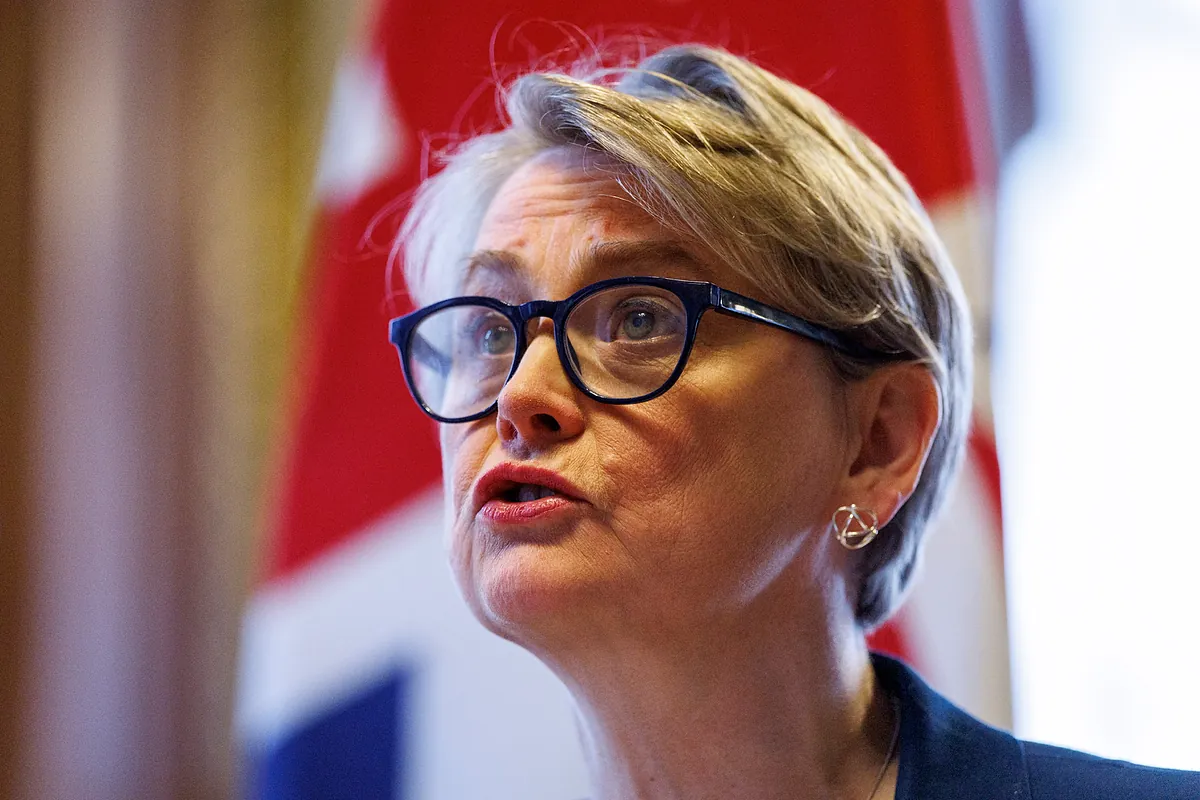 Más de cuarenta países recurrirán a la diplomacia y a las sanciones para reabrir Ormuz