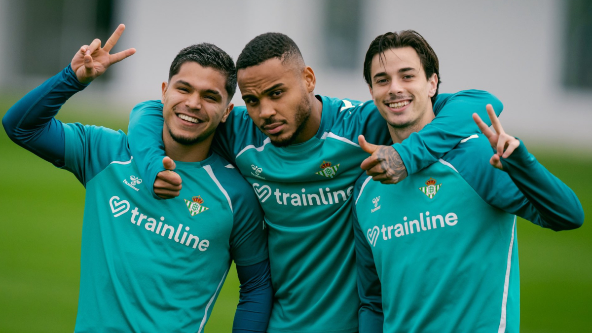 La lista de Pellegrini frente al Espanyol, con Natan y Pablo García, pero sin Junior y Bakambu