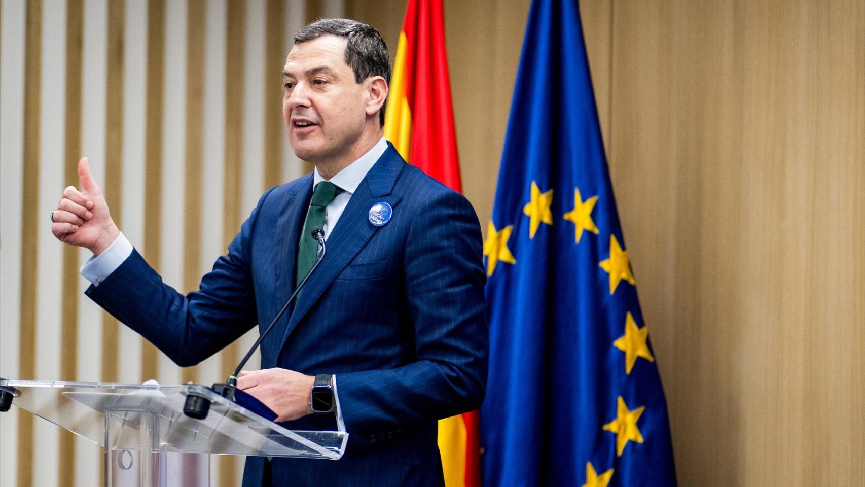 Juanma Moreno rozaría la mayoría absoluta con un PSOE que anotaría el peor resultado de su historia en Andalucía