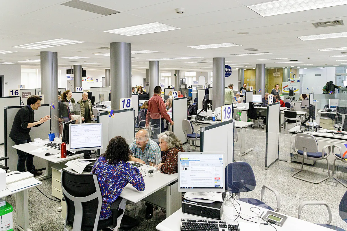 Renta 2025: Cómo tributar rentas del trabajo, vales de comida o una indemnización por despido