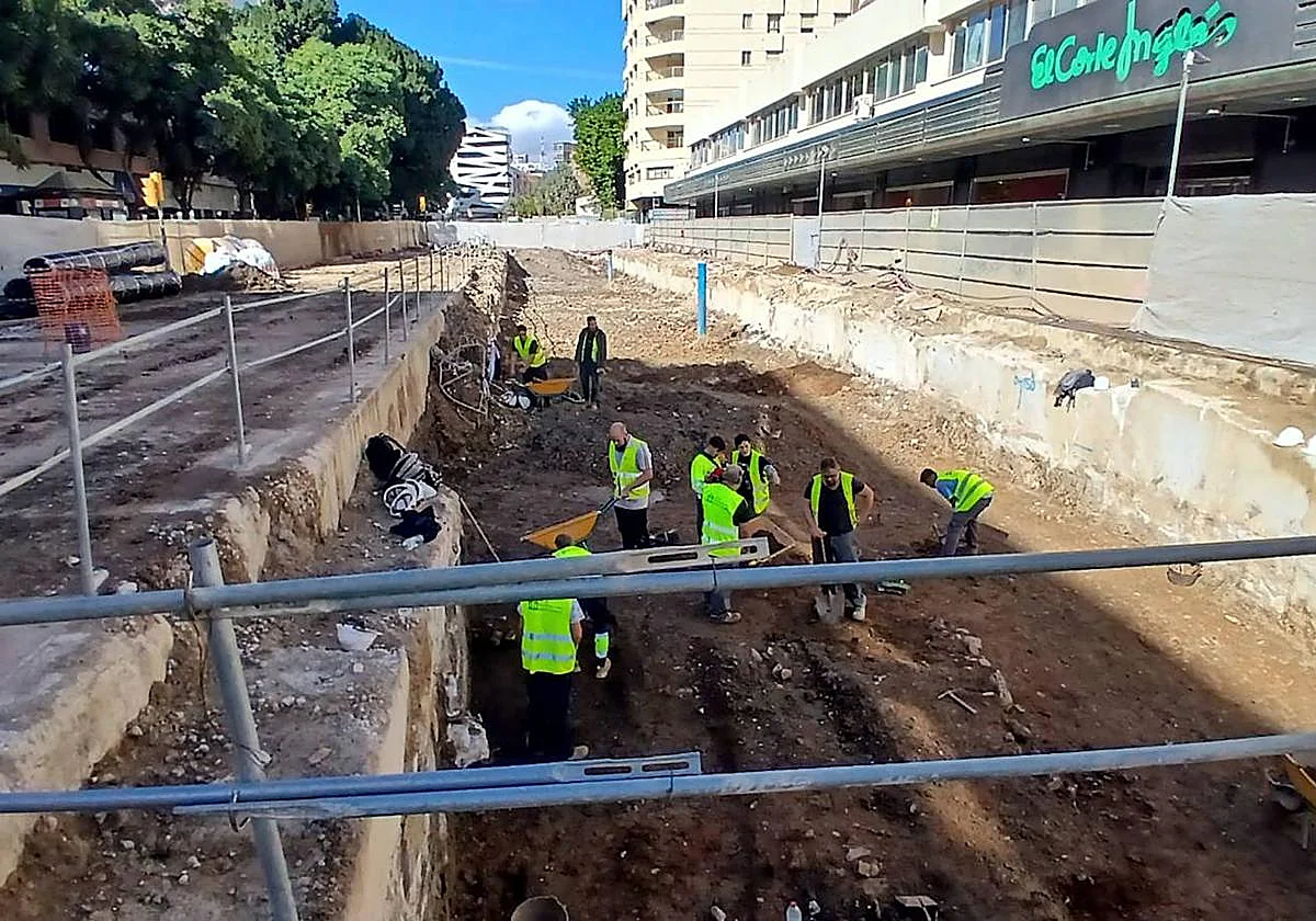 Gräber aus der Römerzeit werden zu Verzögerungen bei U-Bahn-Arbeiten in Málaga führen