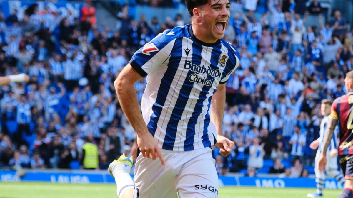 Jon Martín: "Por fin llegó mi primer gol en la Real y en Primera, estoy muy contento"