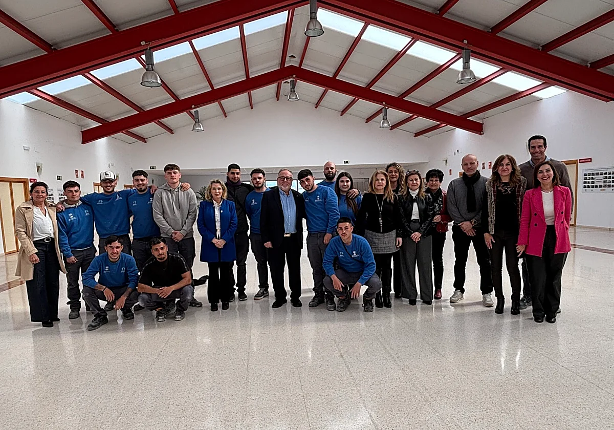 Alhaurín de la Torre forma a 15 menores de 30 años para que encuentren trabajo como albañiles