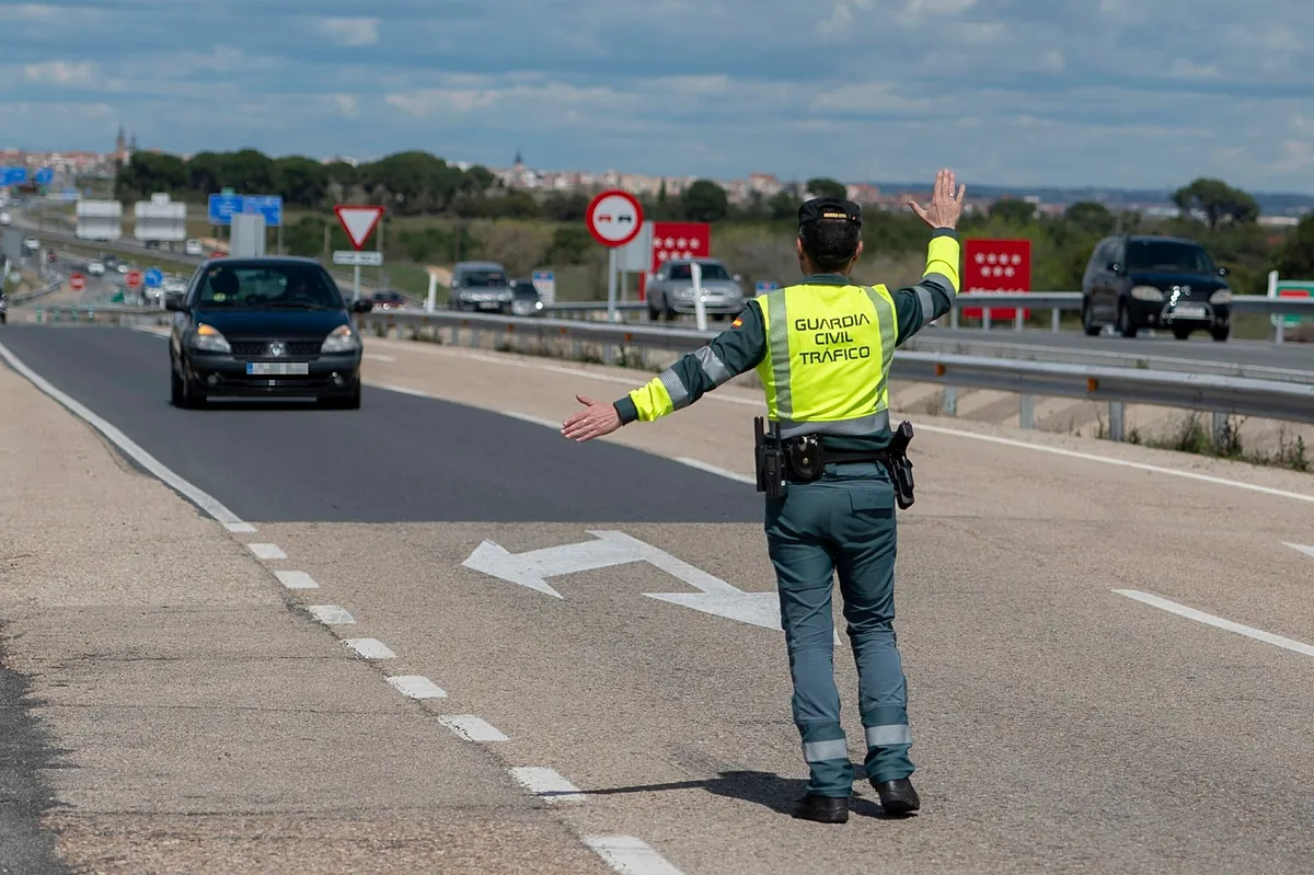 La DGT pone una multa cada cinco segundos