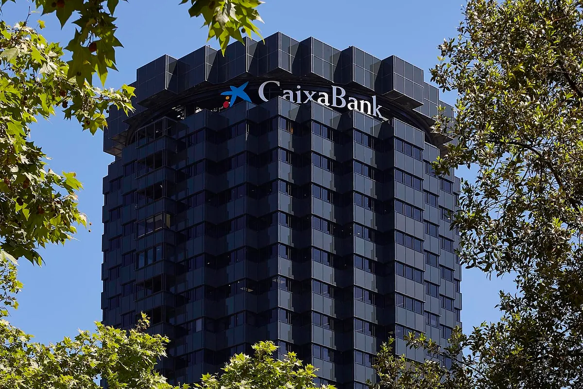 CaixaBank pagará esta semana un dividendo de 2.320 millones, de los que el Estado ingresará unos 420