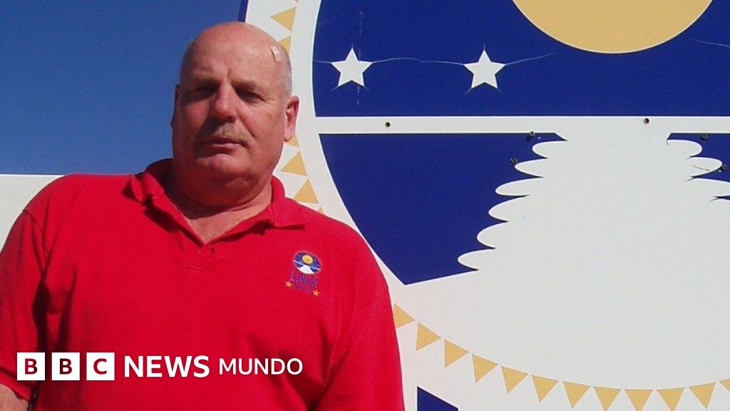 ¿Visionario o estafador? Dennis Hope, el estadounidense que se hizo millonario vendiendo parcelas de la Luna tras reclamar su propiedad en 1980