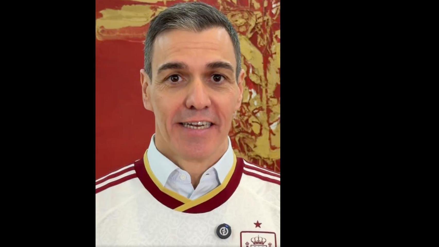 Sánchez se adelanta al dato oficial del paro con un mensaje triunfalista: "22 millones de empleos, hacemos historia"