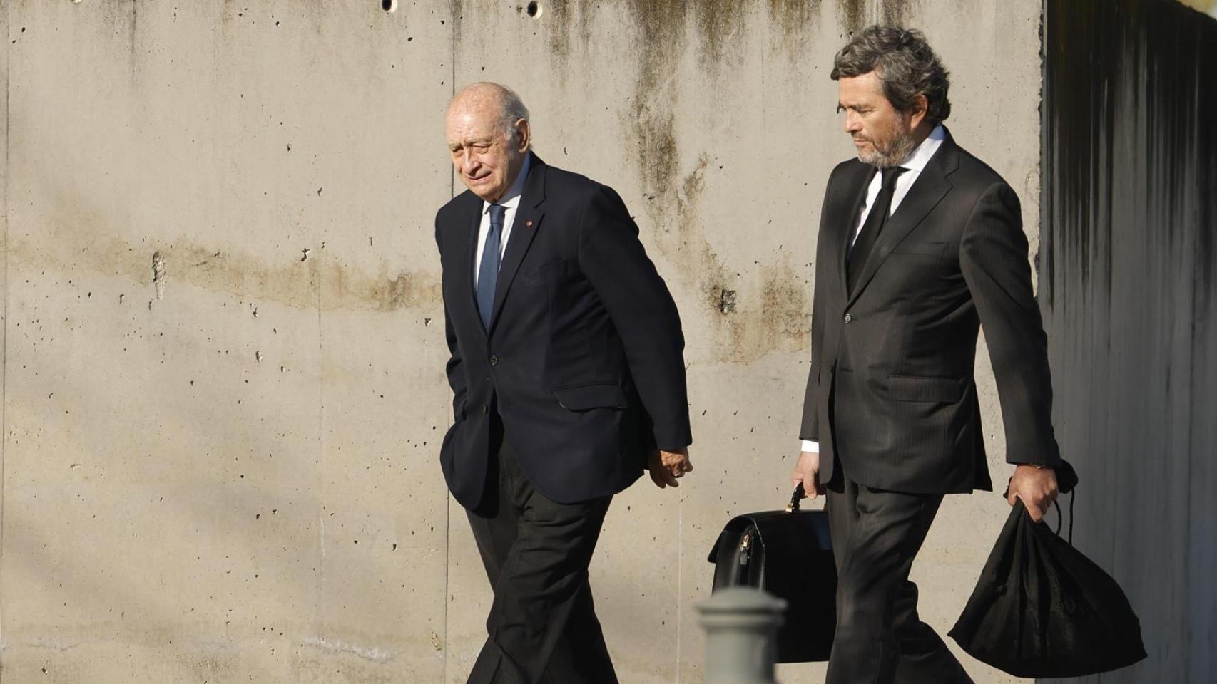 Última hora política, en directo | Arranca el juicio a la cúpula del Ministerio de Interior durante el Gobierno de Rajoy por el 'caso Kitchen'