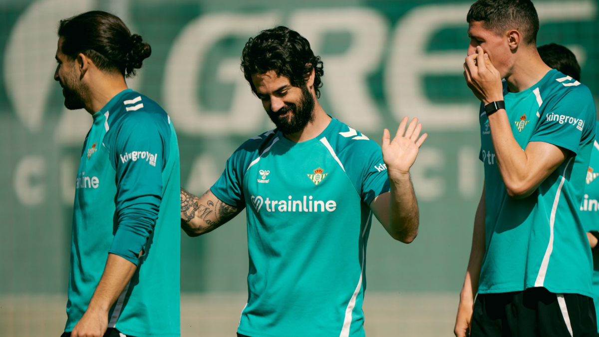 Isco vuelve al grupo cuatro meses y medio después de su lesión