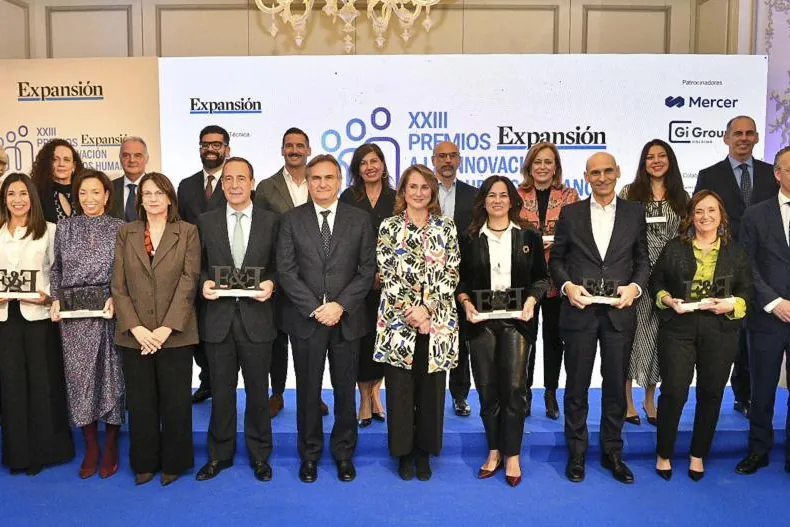 Ya puede enviar su candidatura a los Premios de RRHH