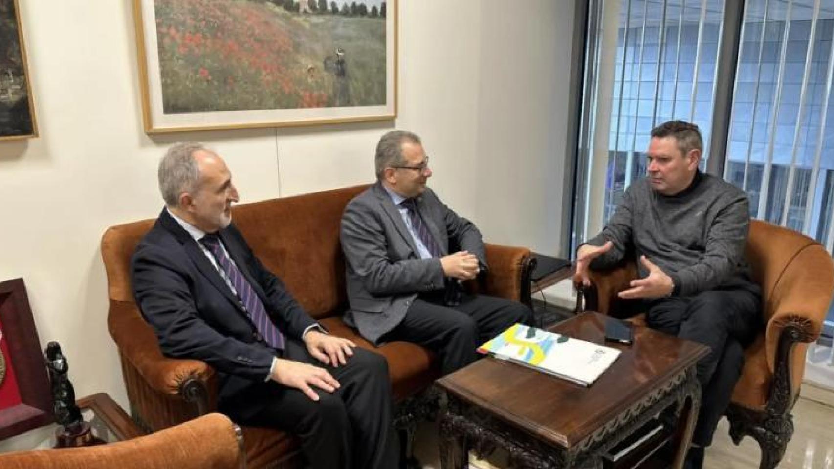 Investigan a un miembro de la Ejecutiva de Montero y al PSOE de Sevilla por supuesto acoso a una trabajadora de Diputación