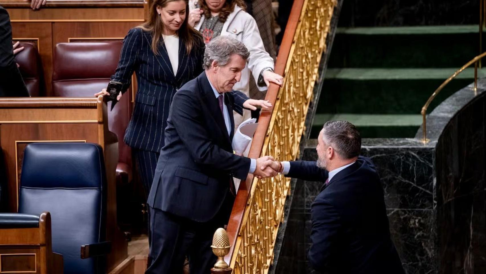 Las exigencias de Vox contra inmigración y Mercosur retrasan las investiduras de Guardiola, Azcón y Mañueco