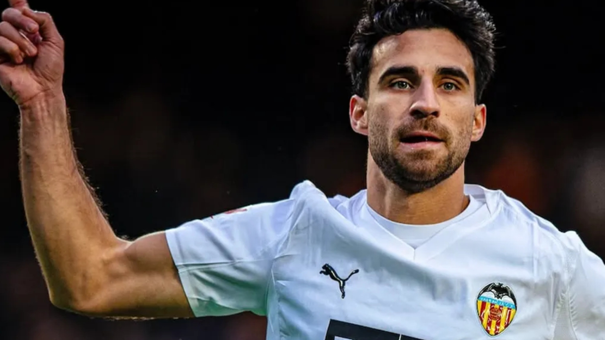 Cömert quiere dejar su futuro cerrado antes del Mundial