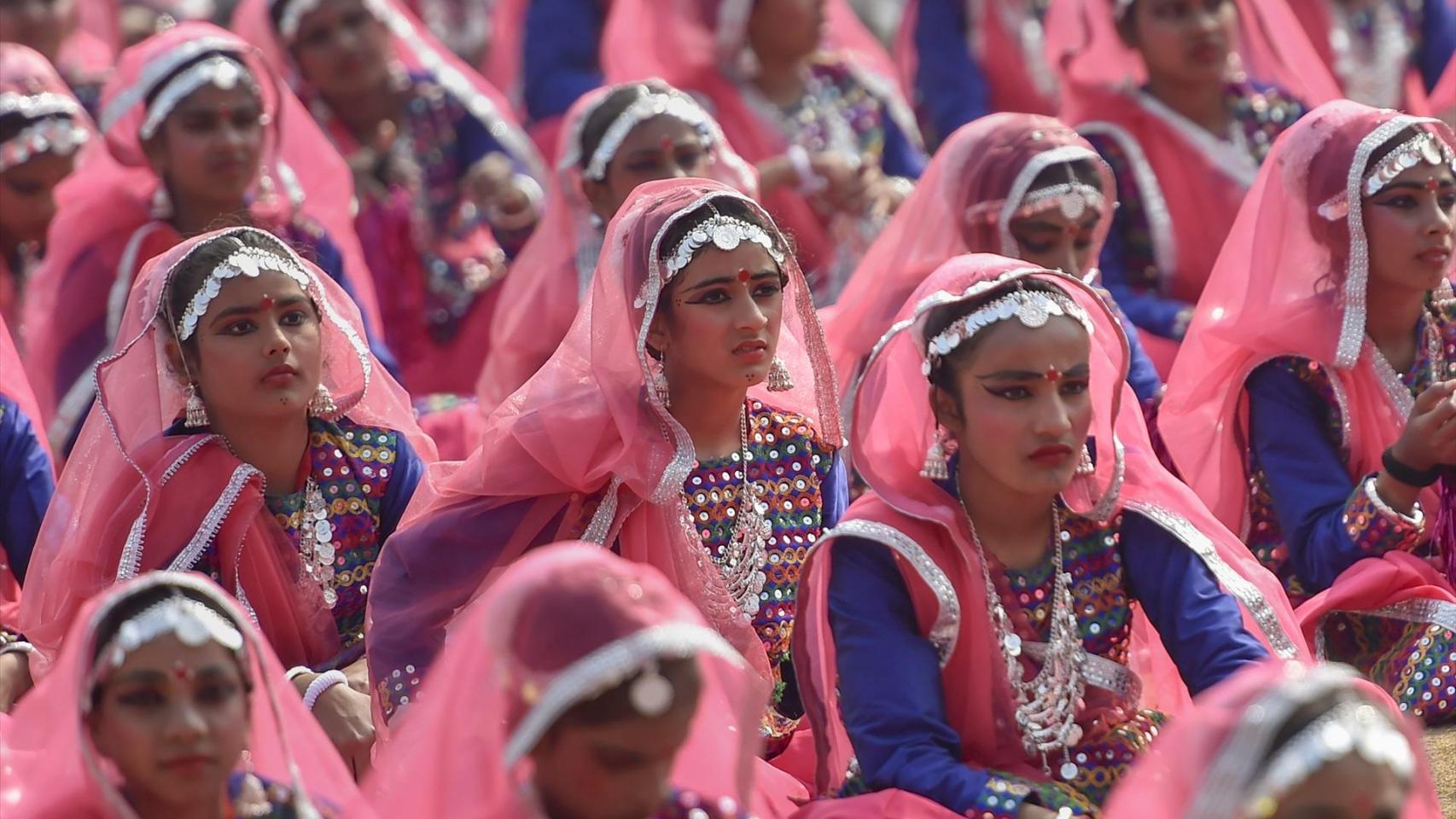 Un padre asesina a sus dos hijas en India por su "preferencia" por su hijo varón y reabre el debate sobre el infanticidio femenino