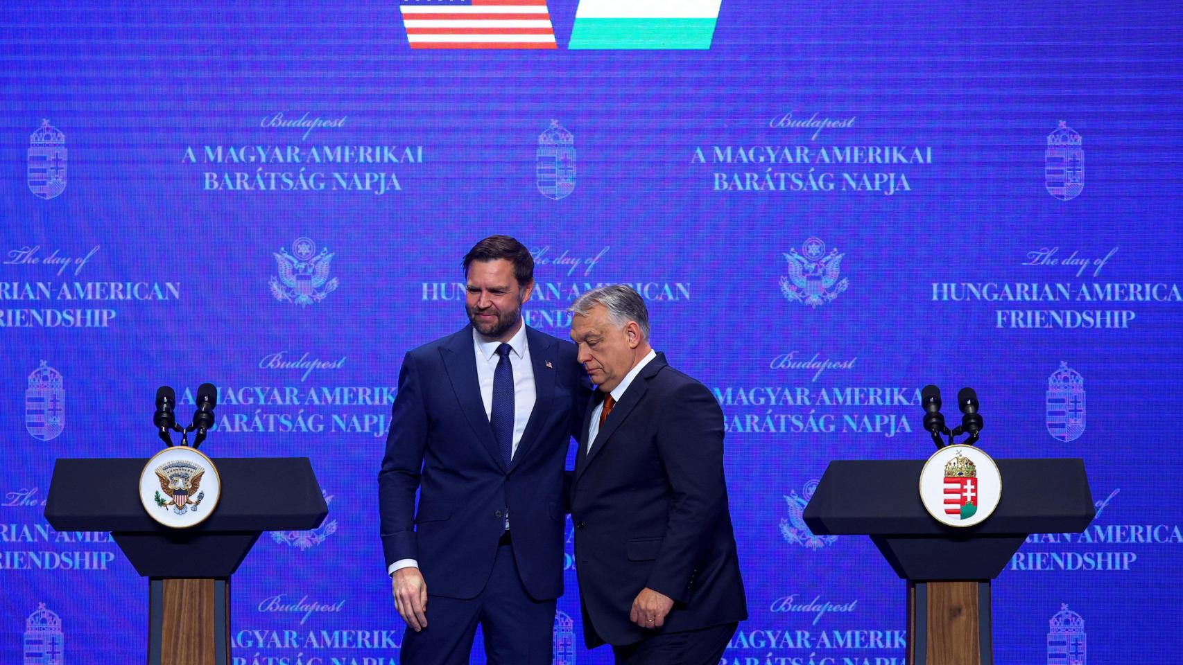 Vance ofrece a Orbán ayudarle "lo máximo que pueda" en las elecciones y acusa de injerencia a "los burócratas de la UE"