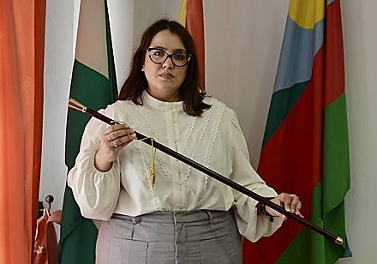 La alcaldesa de Humilladero denuncia «amenazas» a través de una carta anónima en su buzón