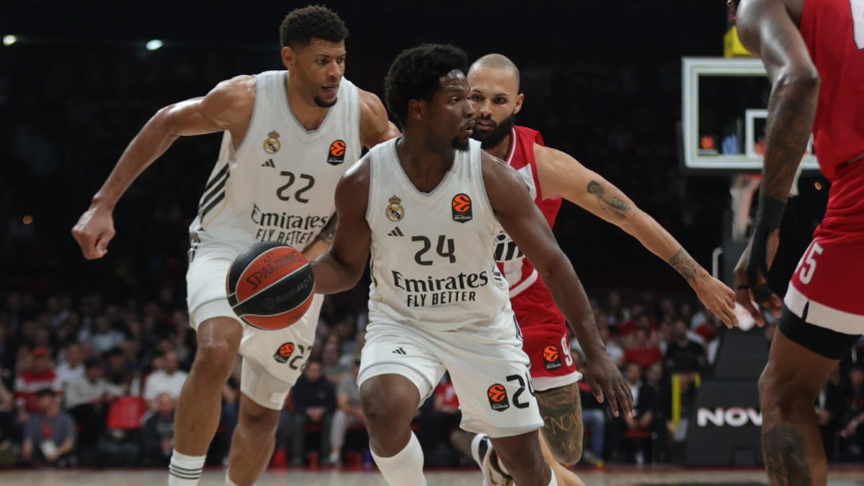El Real Madrid sucumbe con claridad en la cancha del Olympiacos y cede en la pelea por el liderato de la Euroliga