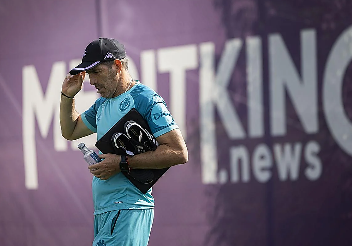 Diez equipos de Segunda han cambiado de técnico antes del final de la primera vuelta