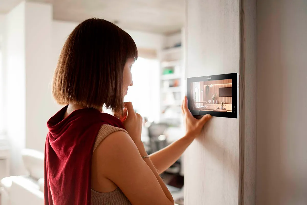 Ardian compra el líder de los telefonillos Fermax a MCH y Eurazeo por 220 millones