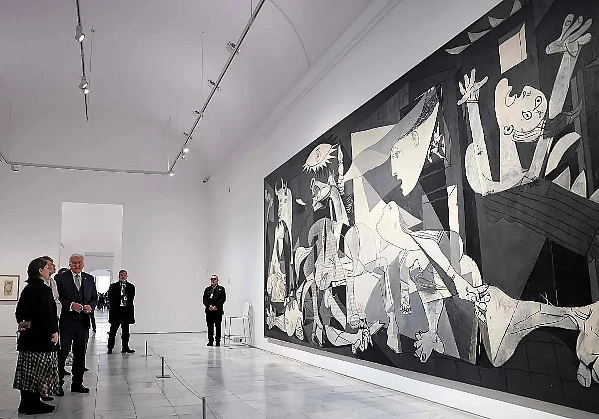 El Gobierno vasco no se rinde con el 'Guernica' pese al rechazo de Urtasun: «No es una decisión técnica, es política»