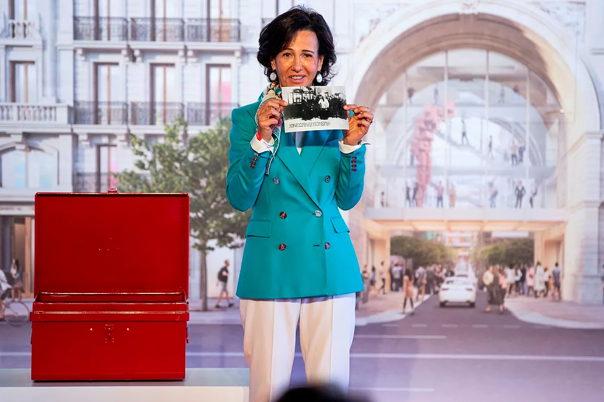 Santander retrasa a septiembre la apertura de su sede histórica para contar con la Colección Gelman