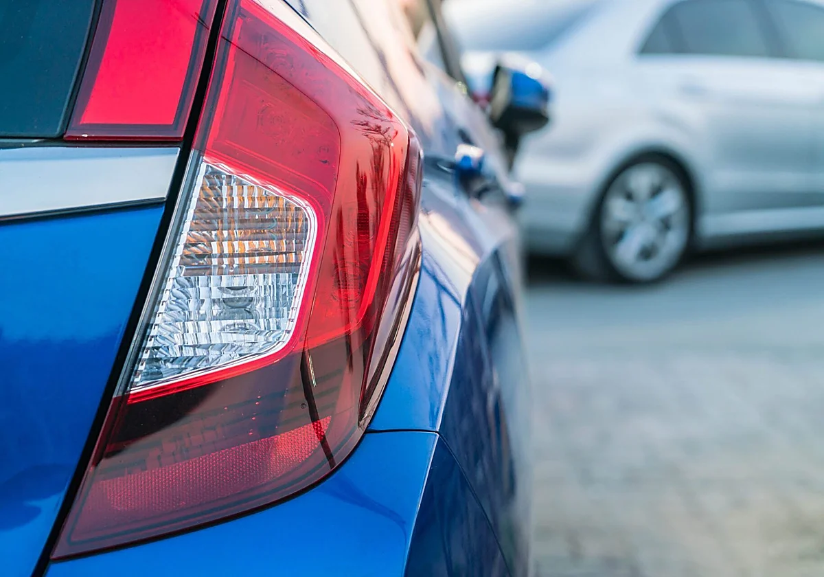 El gasto en la compra de coches cae un 11%