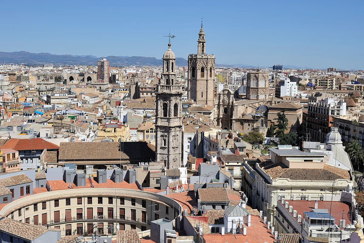 Las compras de vivienda por extranjeros caen un 4,4% en la segunda mitad de 2025