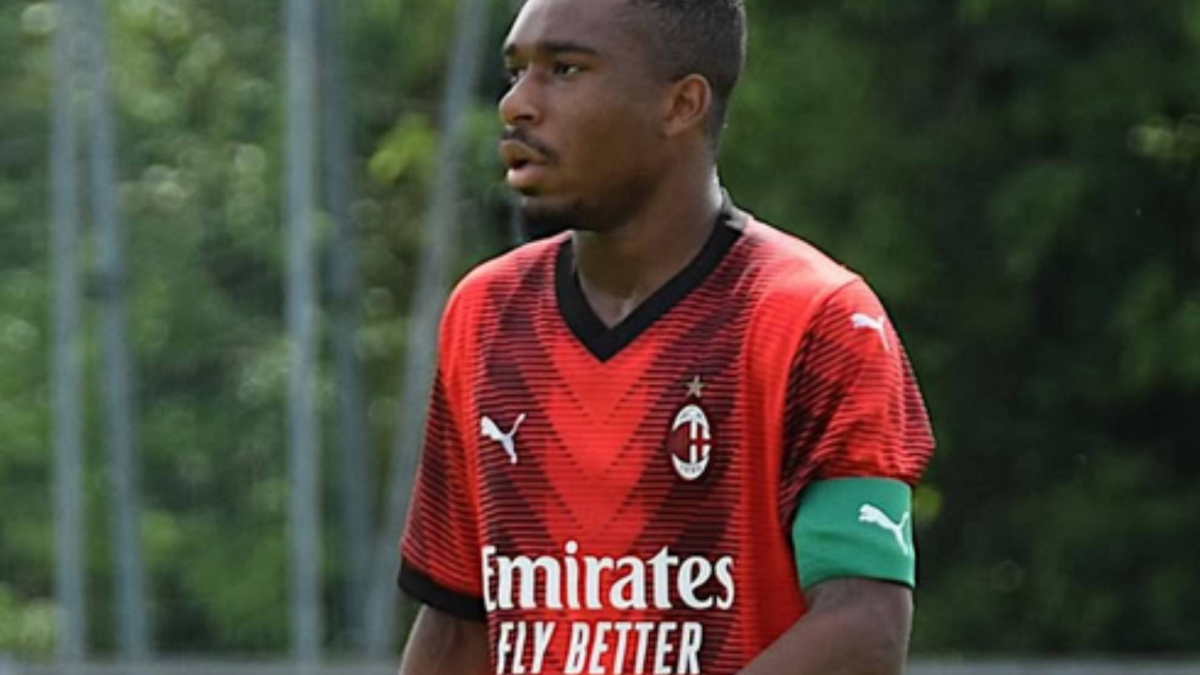 El hijo brasileño de Seedorf debuta como futbolista profesional con el filial del Milan