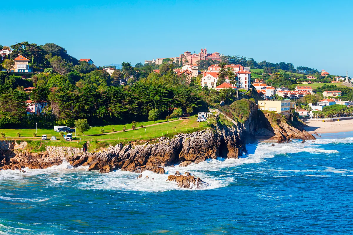 Las ventas de pisos caen un 0,7% en febrero pero las hipotecas suben un 14,3%