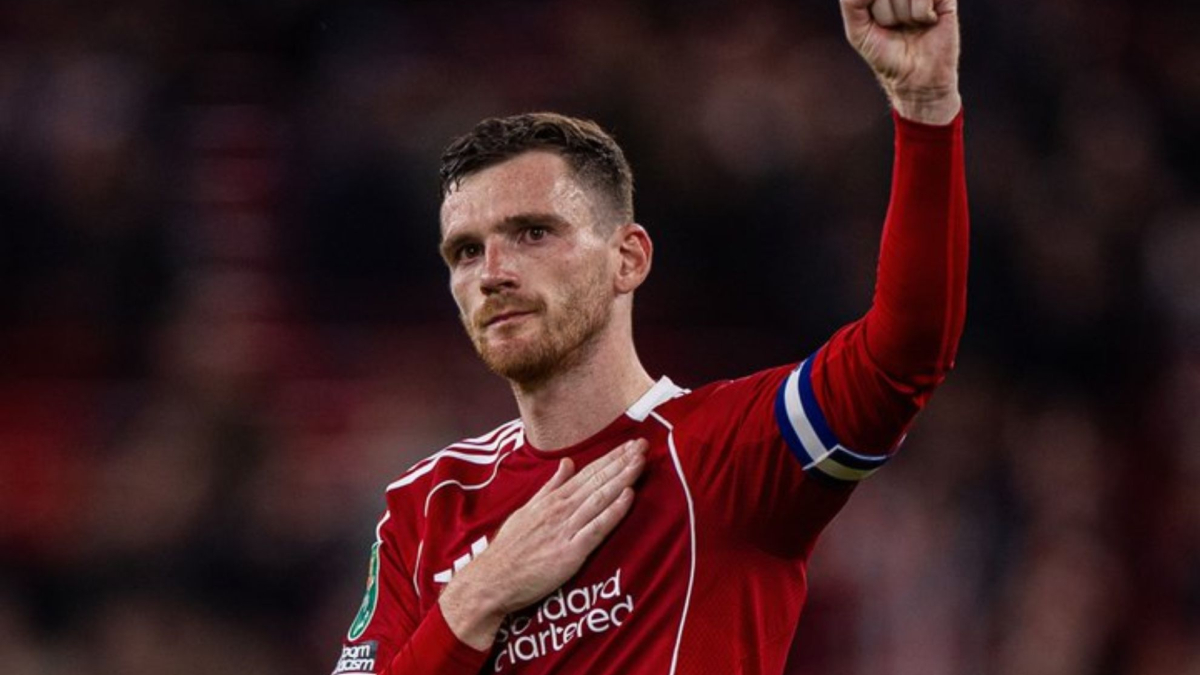 Robertson sigue a Salah y también anuncia su salida del Liverpool
