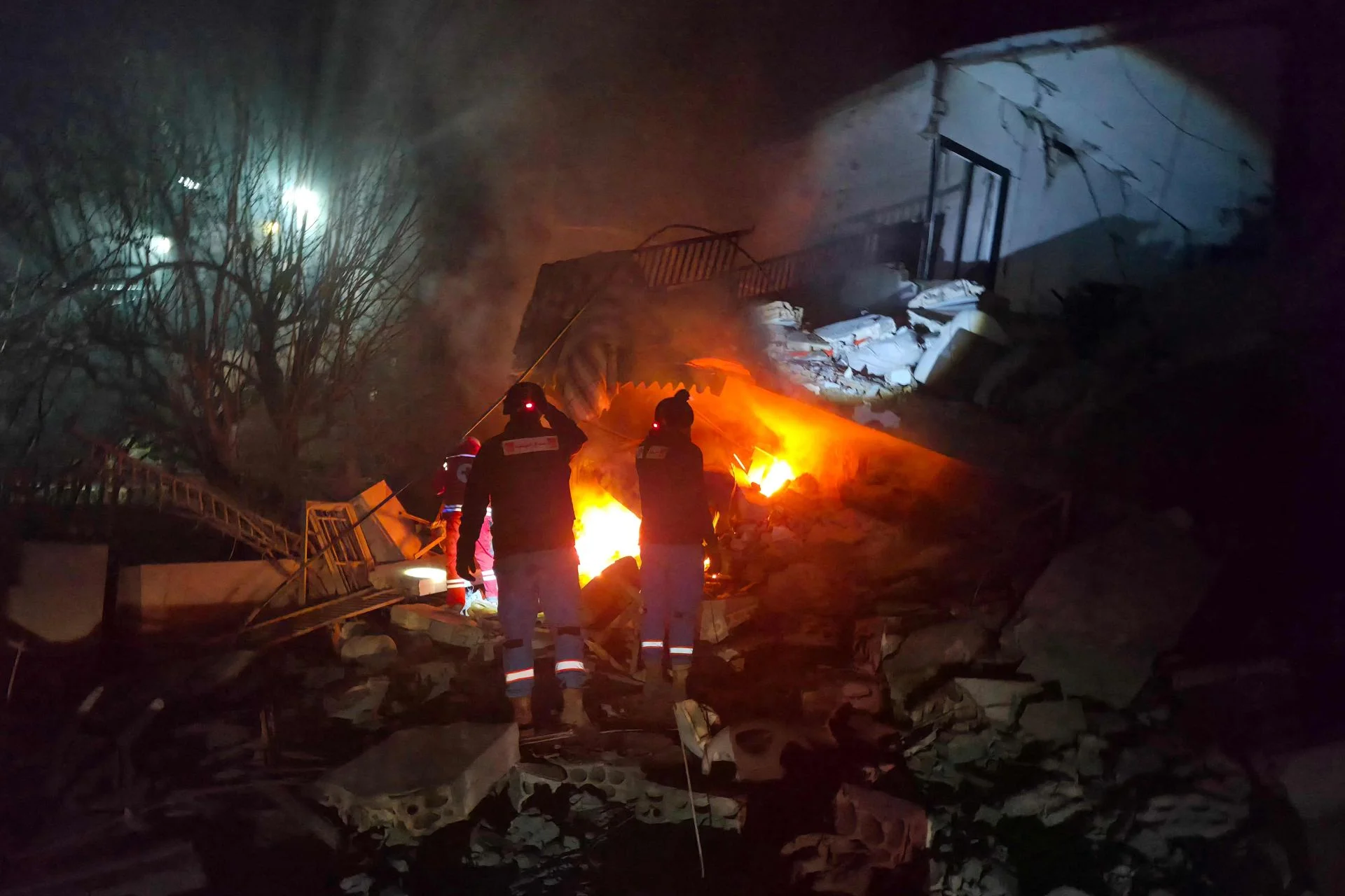 Sigue en directo la última hora de la guerra en Oriente Medio: Trump avisa a Irán sobre el cobro de un peaje en Ormuz: «¡Más les vale no estar haciéndolo!»