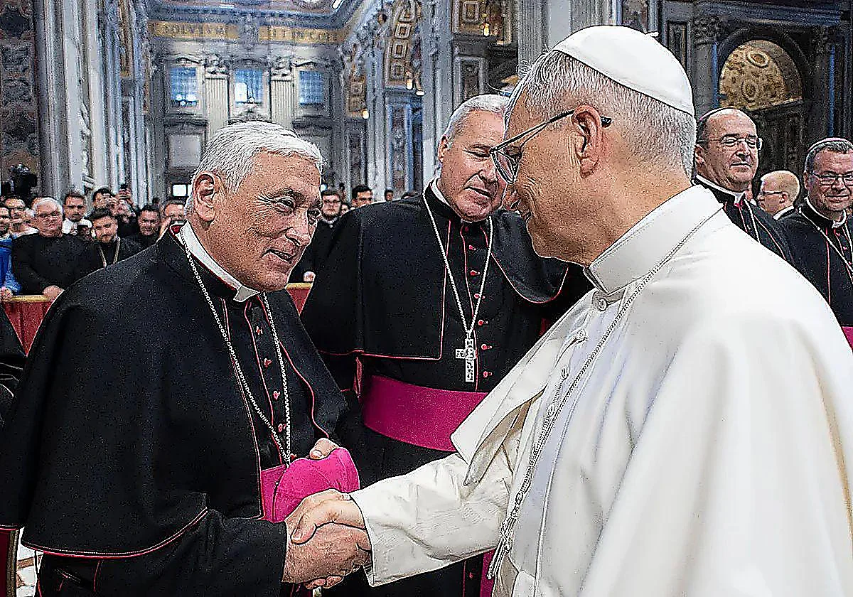 El Vaticano archiva la denuncia por pederastia contra el obispo emérito de Cádiz