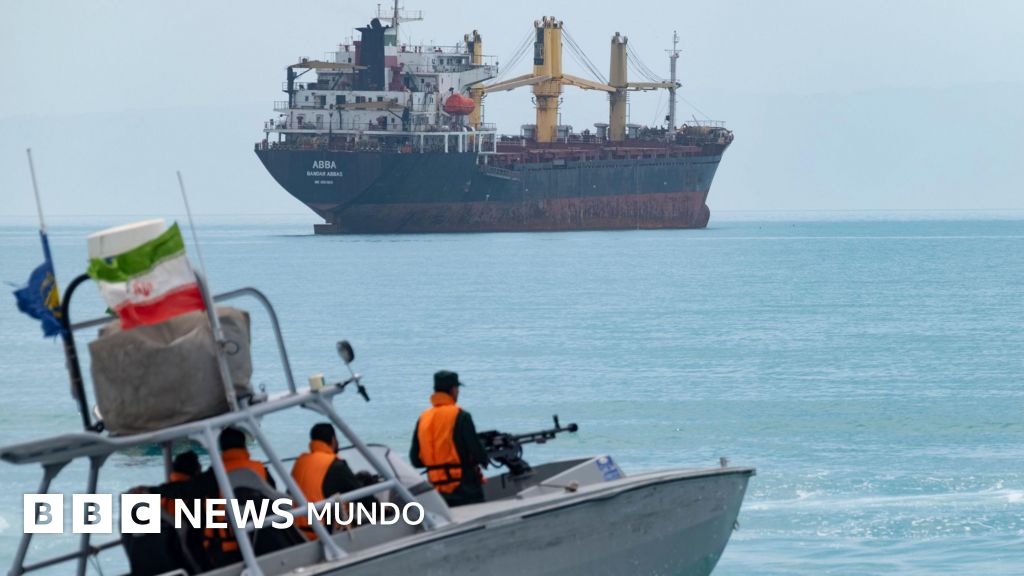 "Más eficaz que la capacidad nuclear": cómo Irán descubrió que el estrecho de Ormuz es su arma más potente en la guerra con EE.UU. e Israel