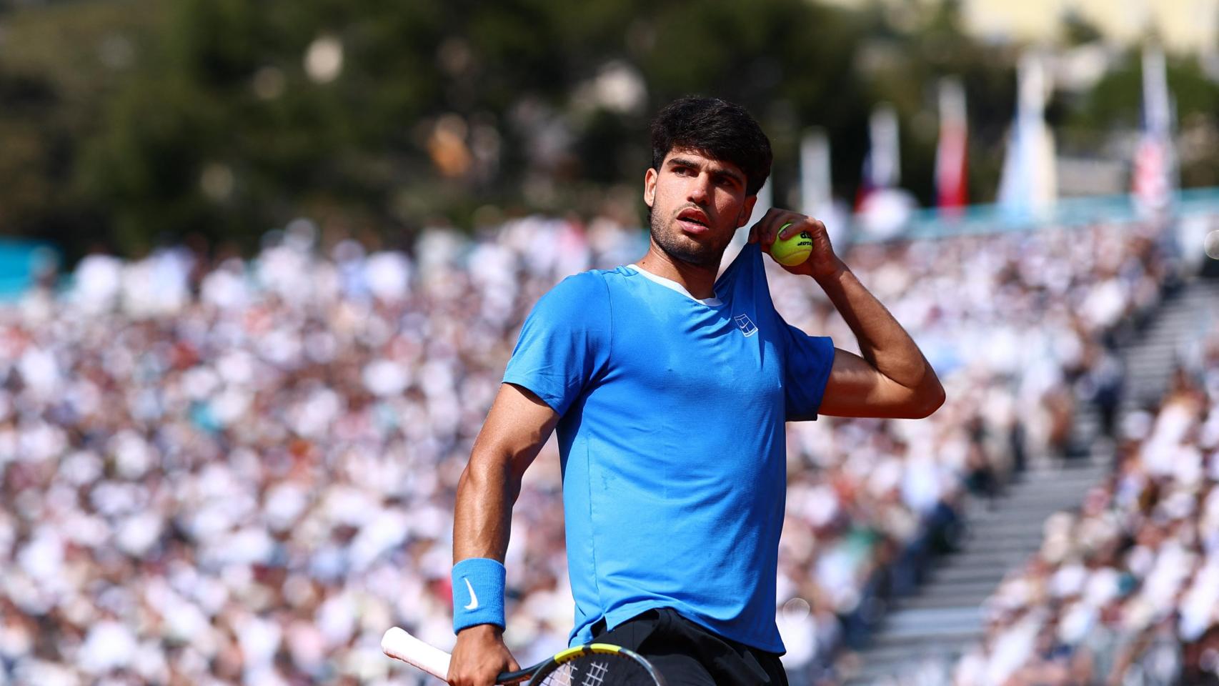 Carlos Alcaraz se impone con comodidad a Vacherot y acepta el reto de Sinner en la final del Masters 1.000 de Montecarlo