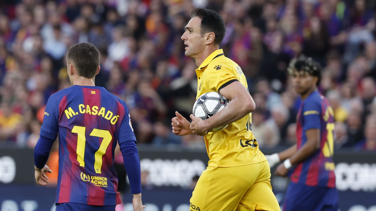 Al Espanyol se le hace largo otro derbi