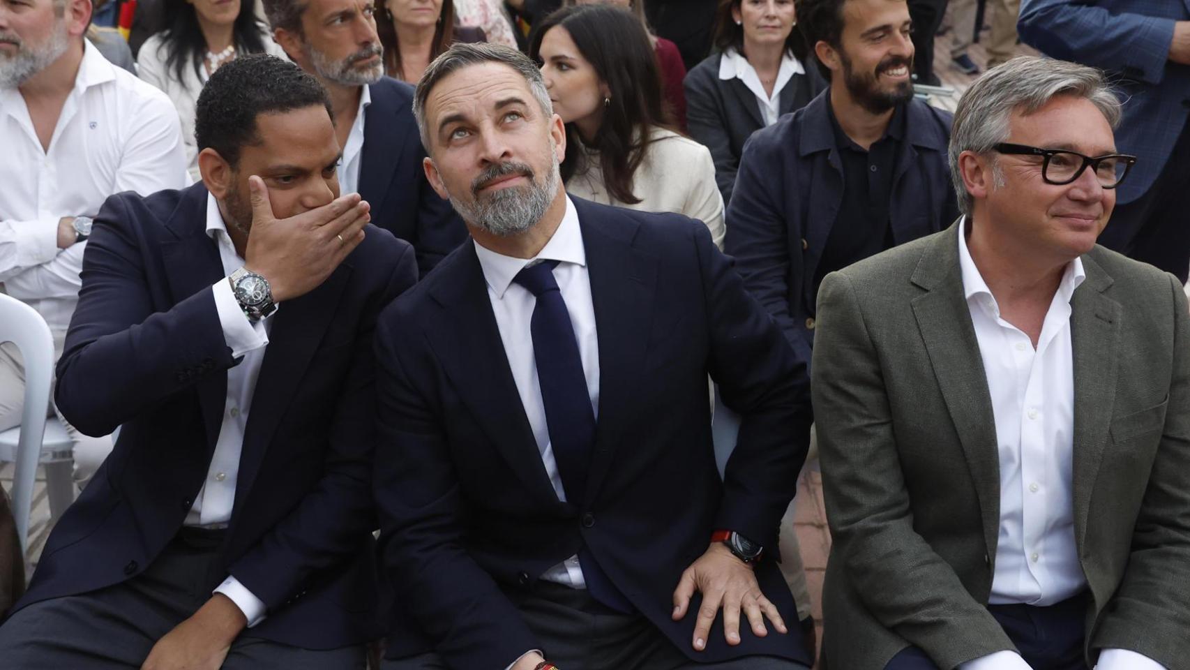 Abascal ante el dilema de Albert Rivera: Vox baja sus expectativas en Andalucía y asume que será "difícil" crecer en escaños