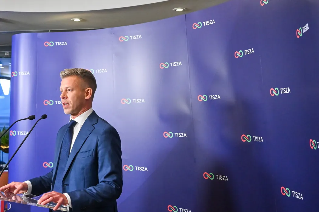 La oposición húngara apunta a una clara victoria frente a Orbán en el recuento parcial