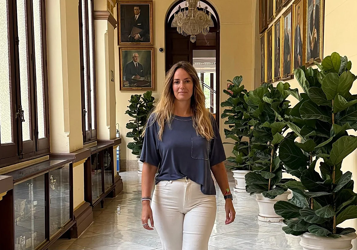 Yolanda Gómez: «El interventor le saca los colores al equipo de gobierno del PP en Málaga»