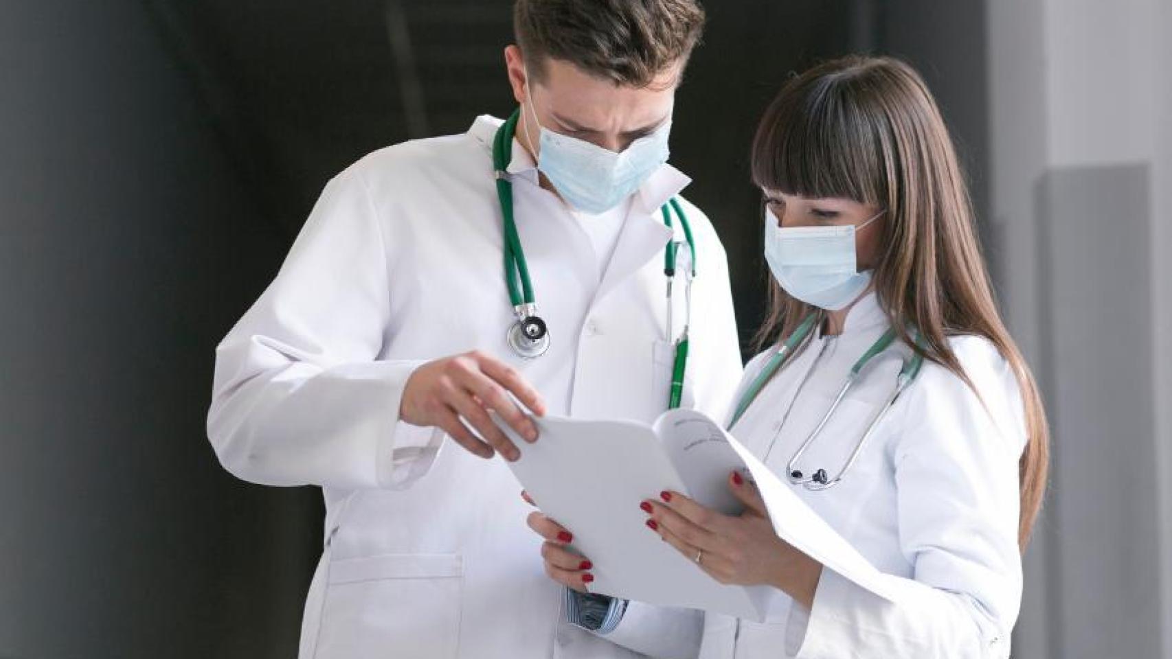 Los MIR alertan de un aumento de suicidios en residentes por problemas de salud mental ligados a la sobrecarga laboral