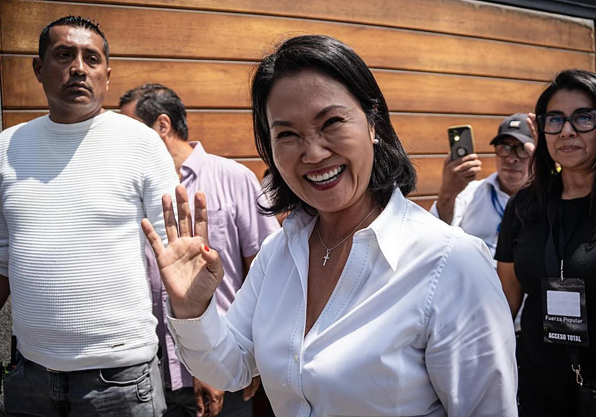 Perú extiende la jornada electoral un día más por falta de papeletas para votar en más de 180 mesas