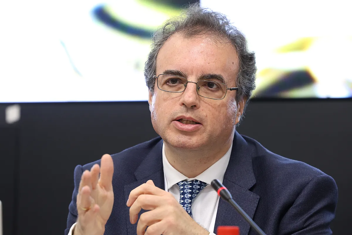 Francisco Serrano renueva su mandato en la presidencia de Ibercaja