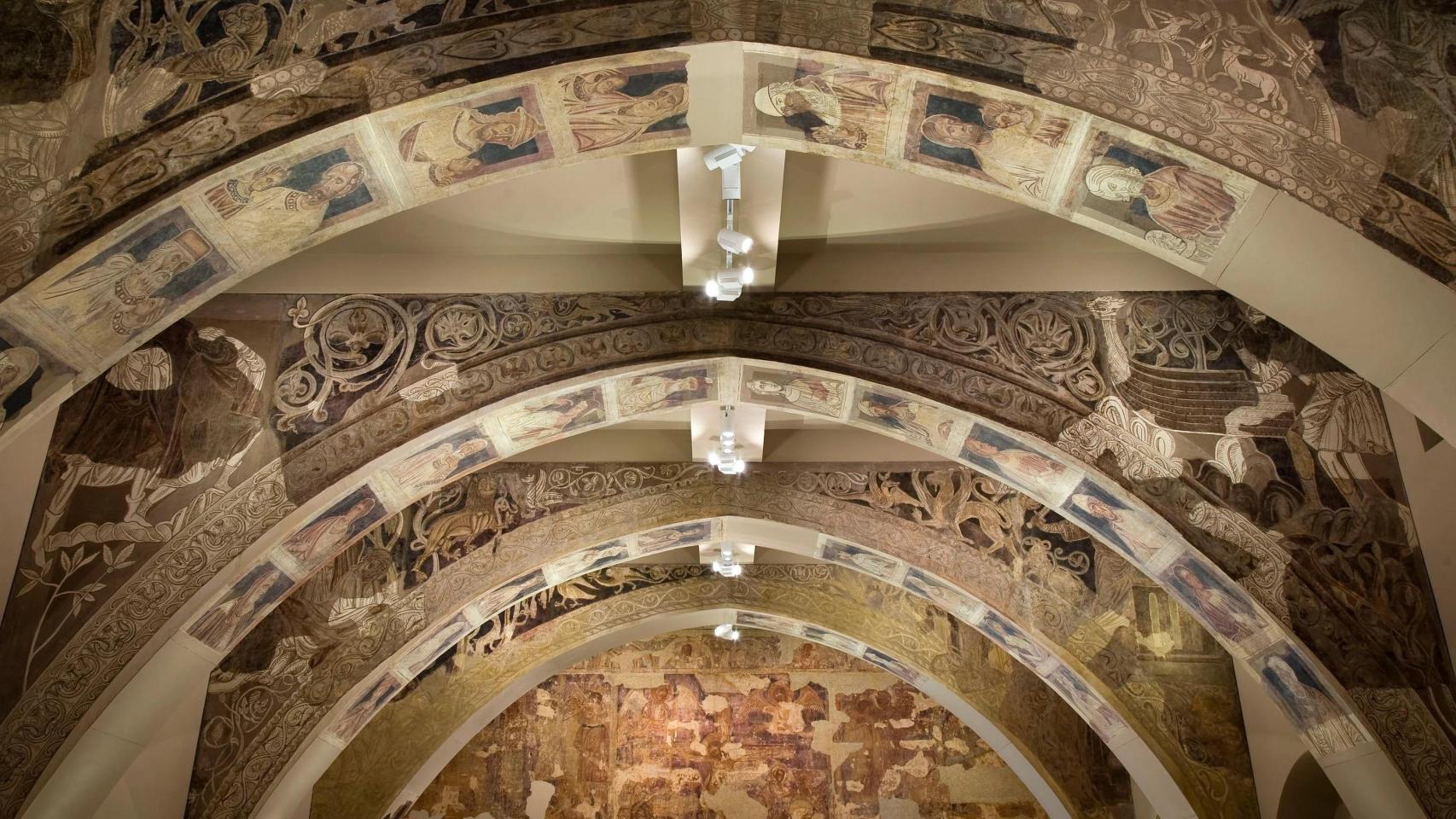 Las pinturas murales de Sijena deberán volver al Monasterio en poco más de un año: "Es una gran satisfacción y alegría"