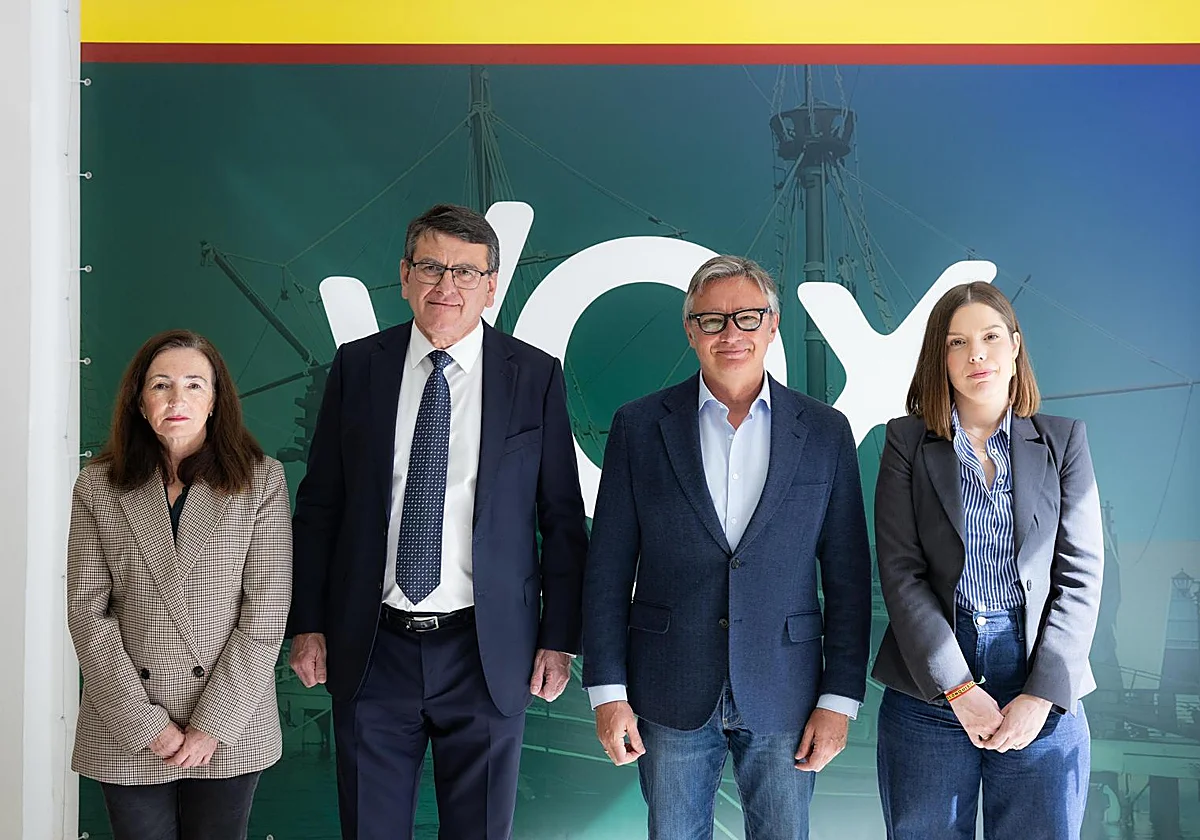 Vox asegura que no aspira a ningún «sillón» sino a resolver los problemas de los andaluces