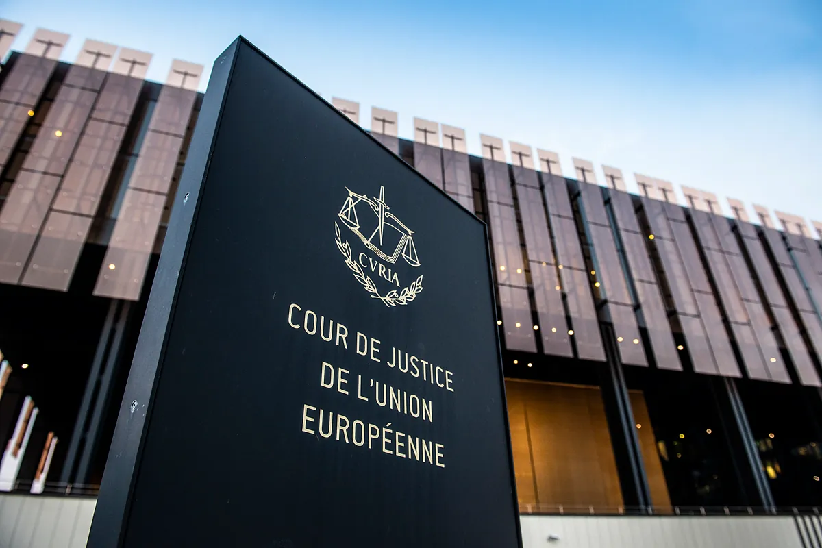 El TJUE allana el camino a que España tenga que convertir en fijos a los más de 800.000 interinos