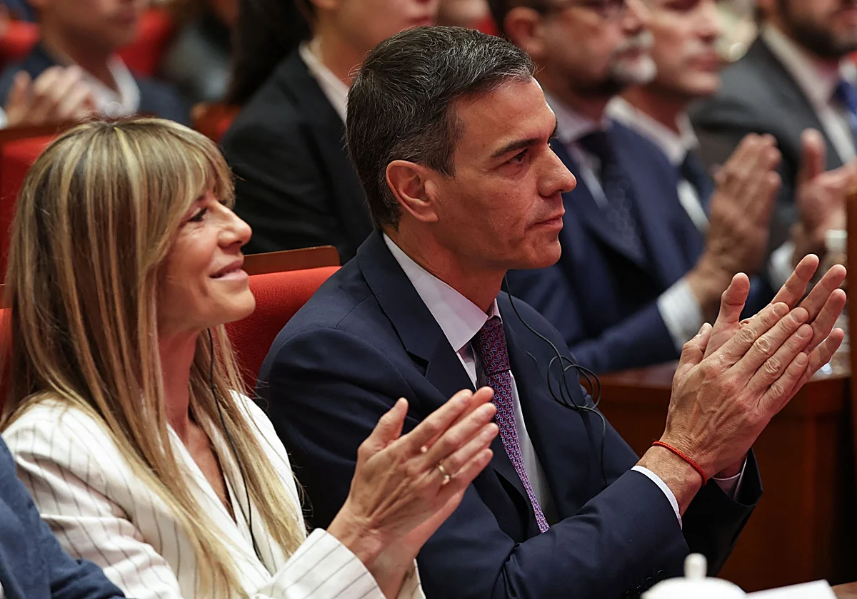 Peinado remite a la Fiscalía Europea los informes que cuestionan las adjudicaciones al empresario amigo de Sánchez y Gómez
