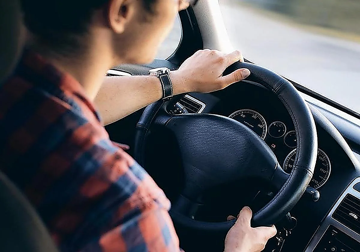 Malaga launches subsidies for young people to get driving licence: deadlines and requirements