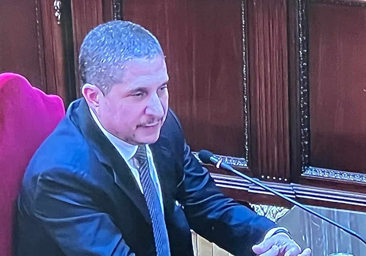 Apuntan a Isabel Pardo de Vera por abrir las puertas de Adif a De Aldama