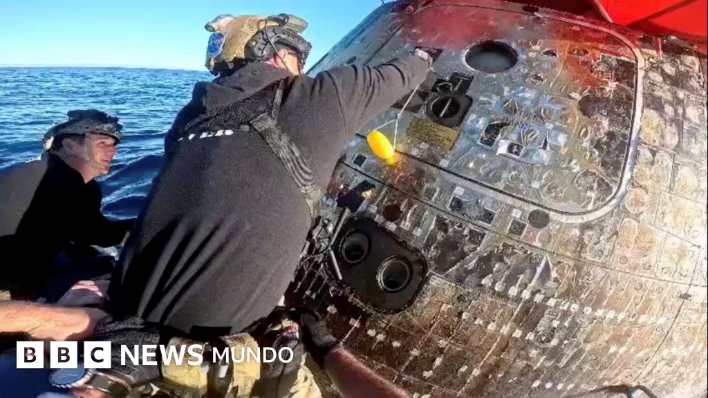 El emocionante video que muestra la apertura de la cápsula en la que regresaron a la Tierra los astronautas de Artemis II