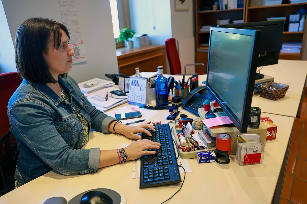 Entra en vigor la jornada de 35 horas para los funcionarios del Estado y que se ampliará a los ayuntamientos